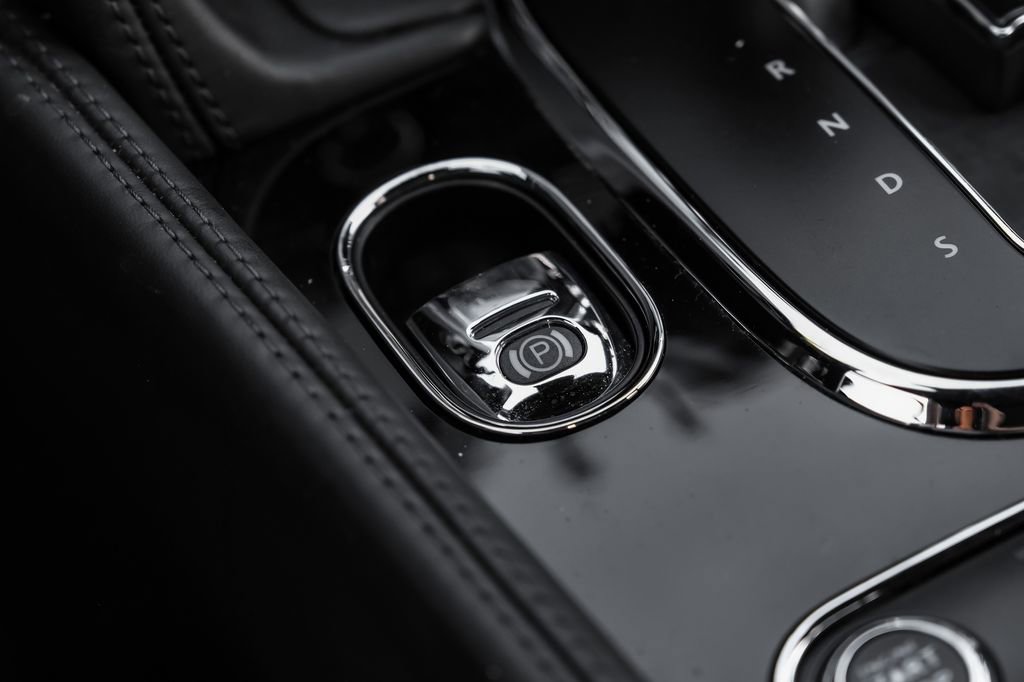 Used 2016 Bentley Flying Spur V8 AWD/4WD image 29