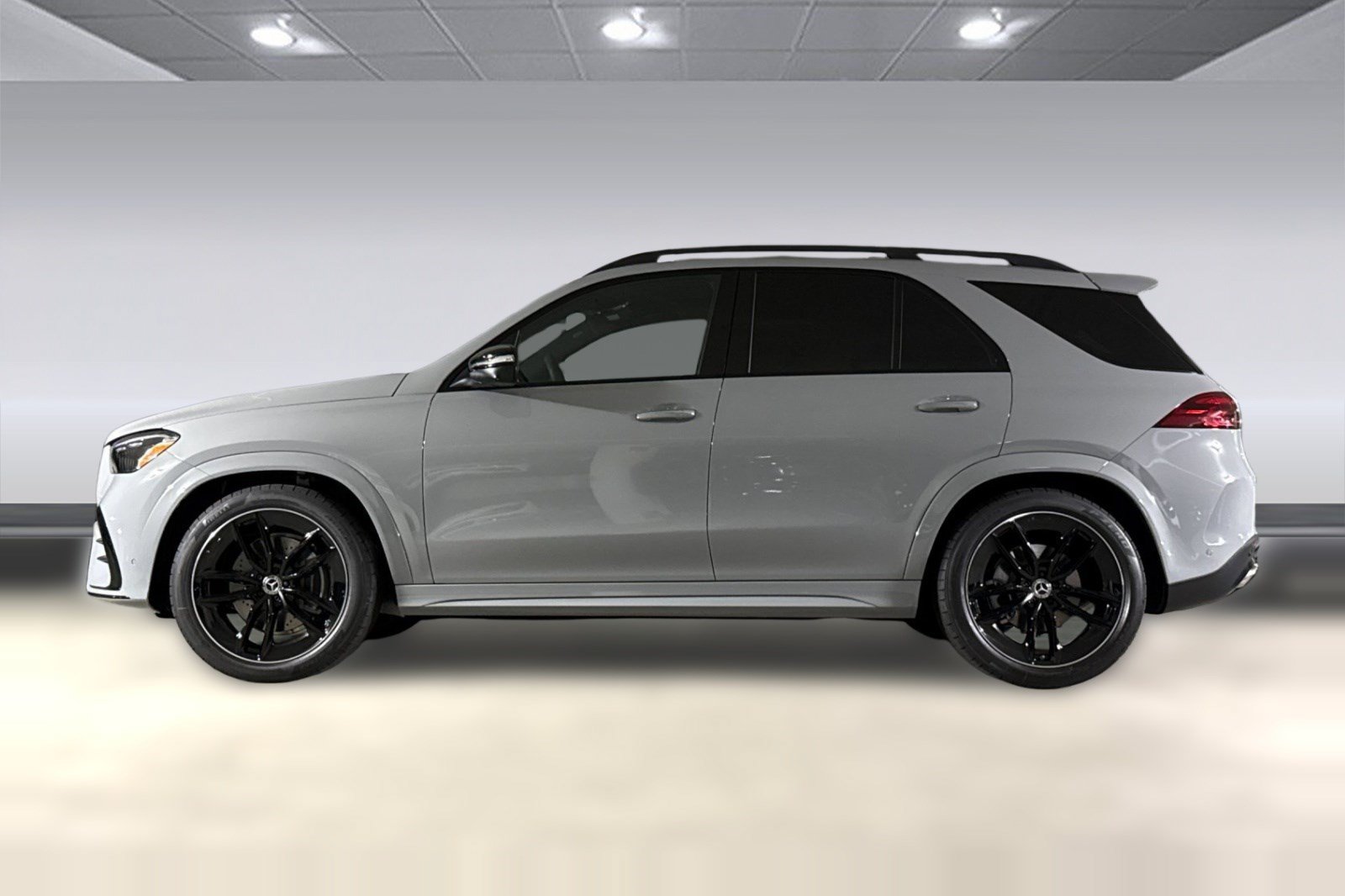 New 2026 Mercedes-Benz GLE 580 4MATIC image 2