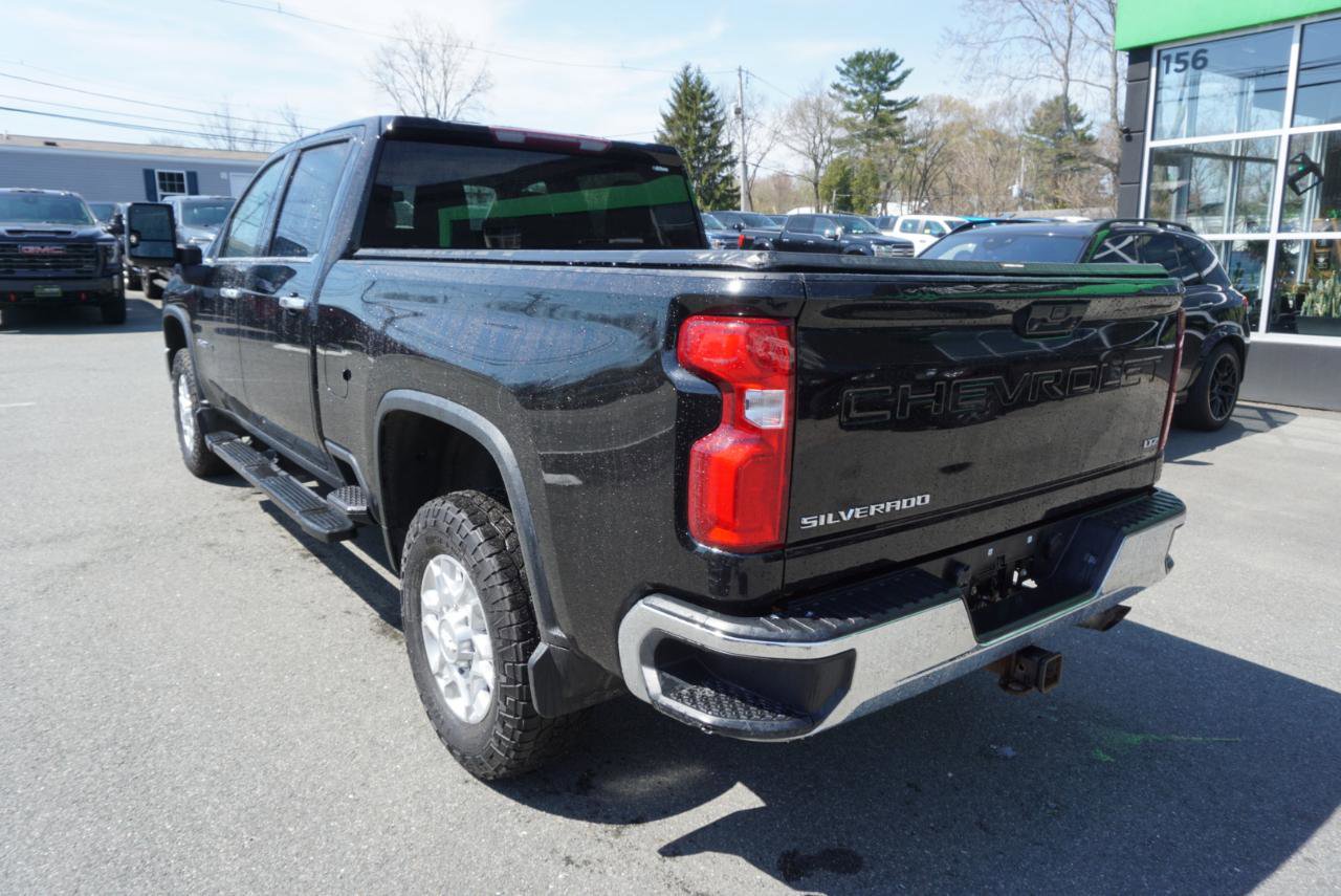 Used 2020 Chevrolet Silverado 2500 LTZ w/ Z71 Off-Road Package AWD/4WD image 9