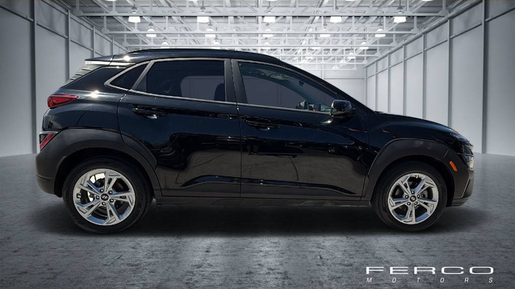 Used 2023 Hyundai Kona SEL FWD image 6