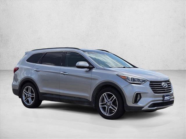 Used 2017 Hyundai Santa Fe FWD image 3