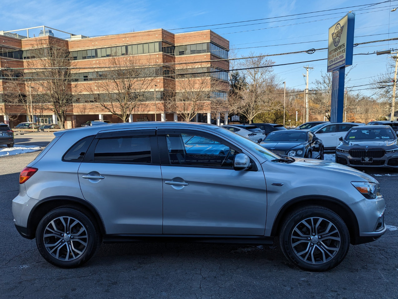 Used 2018 Mitsubishi Outlander Sport ES image 6