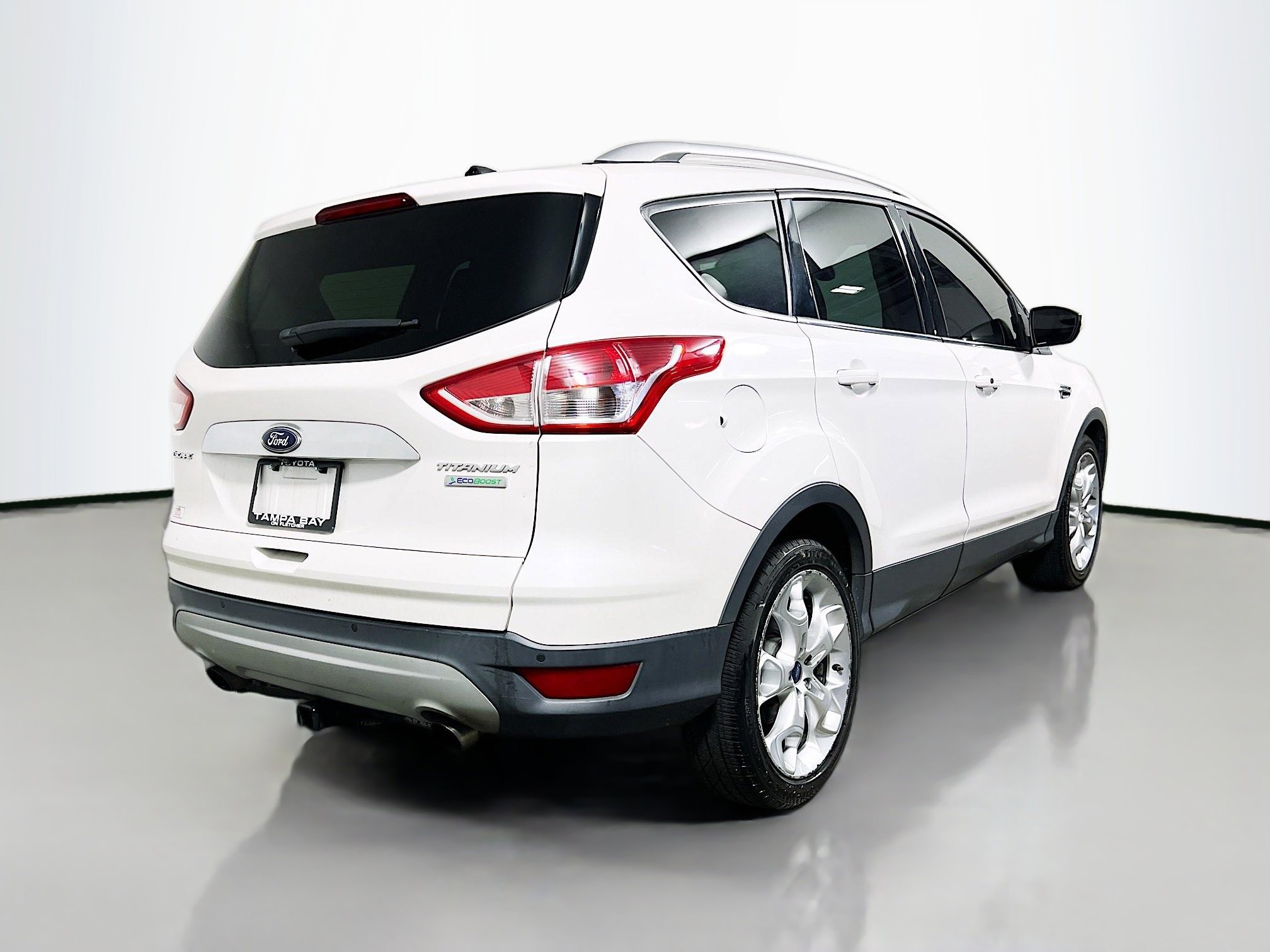 Used 2015 Ford Escape Titanium image 4