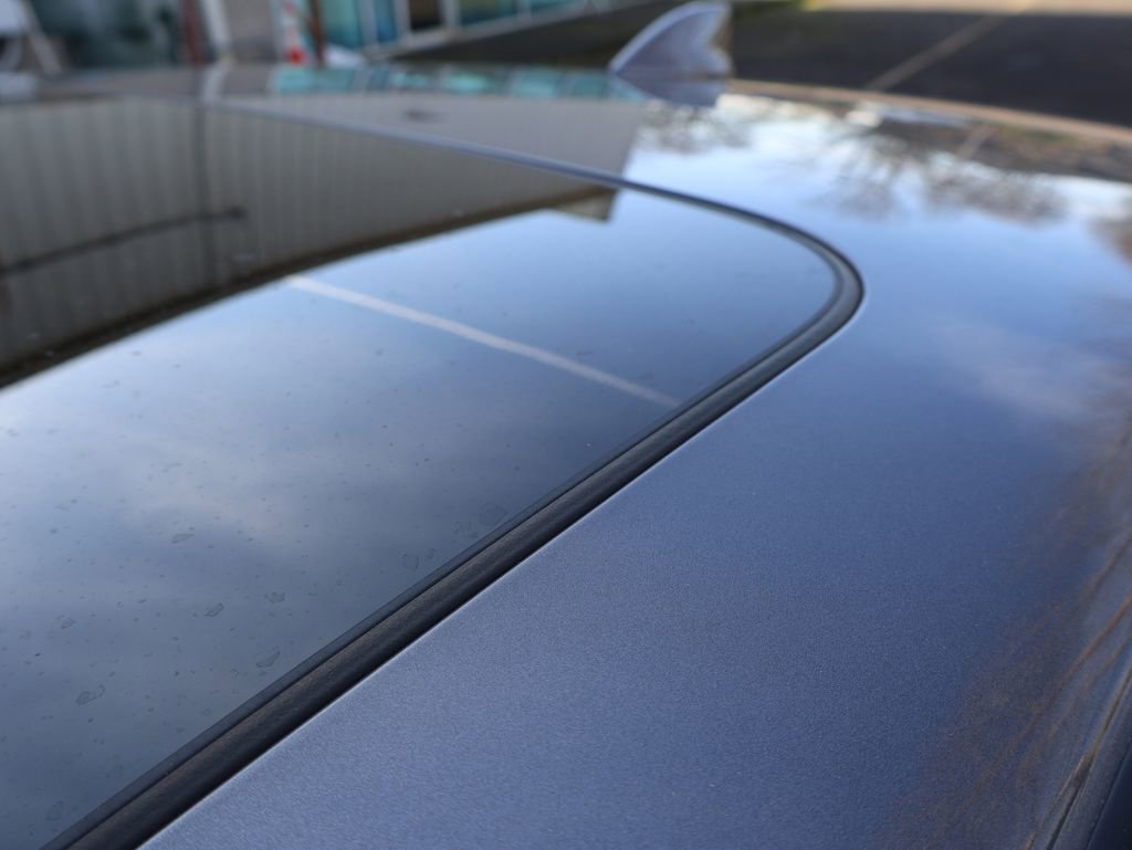 Used 2018 Honda Civic EX-L image 34