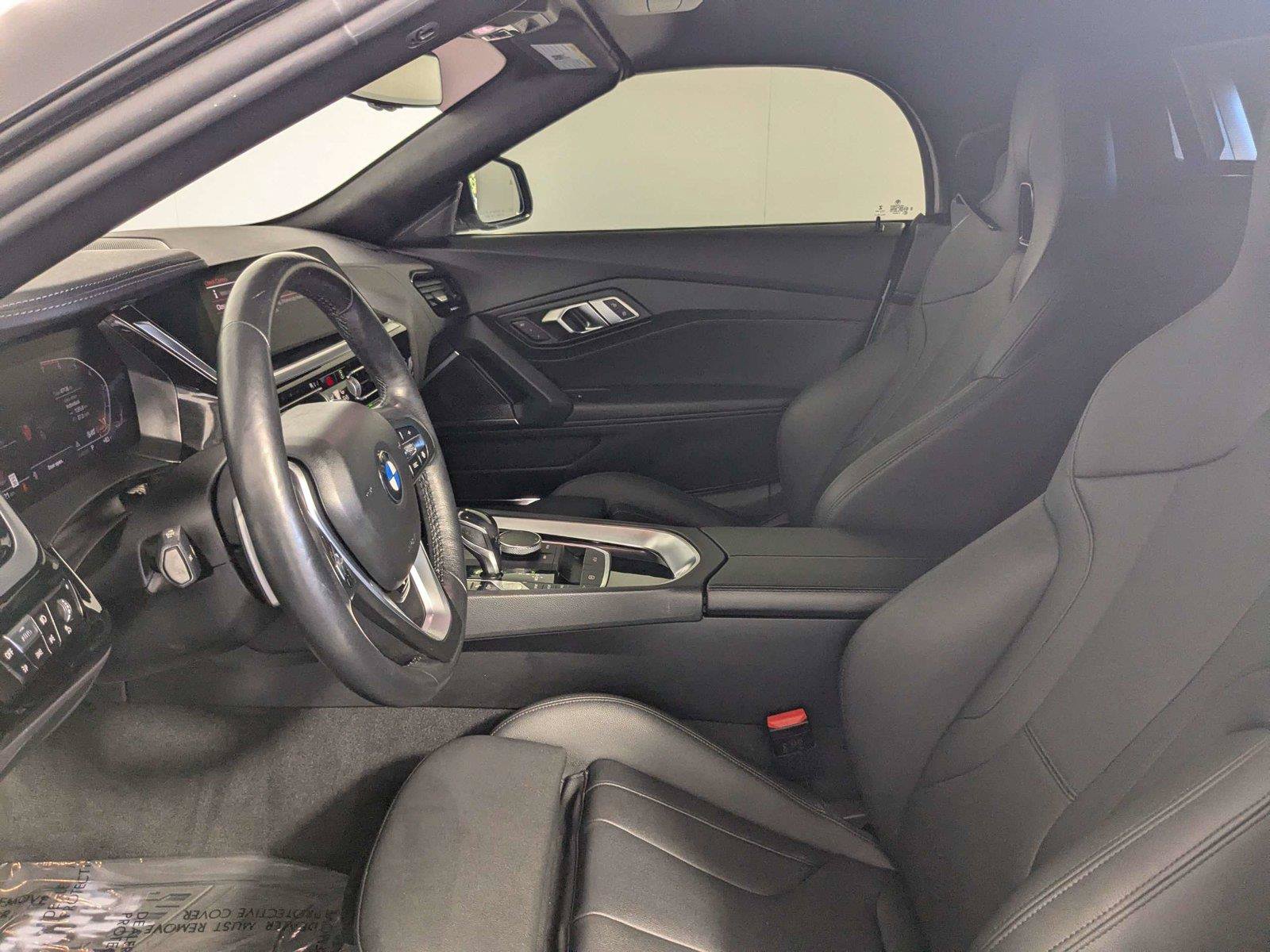 Used 2020 BMW Z4 sDrive30i w/ Convenience Package RWD image 10