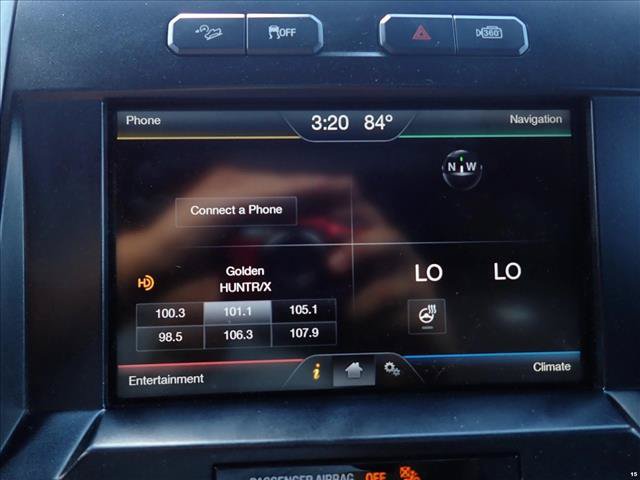 Used 2015 Ford F150 Platinum w/ Equipment Group 701A Luxury AWD/4WD image 10