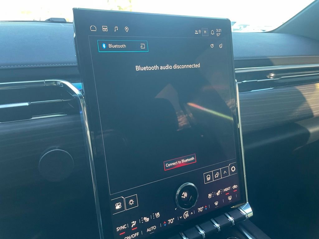 Used 2025 GMC Sierra EV Denali image 16