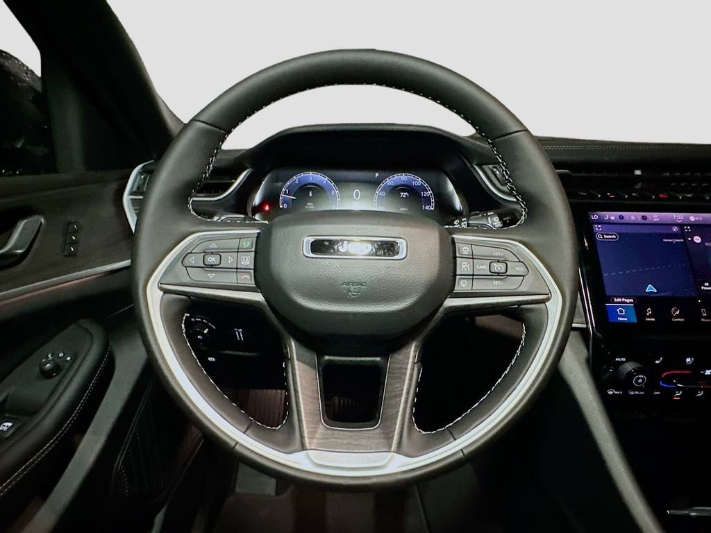 New 2025 Jeep Grand Cherokee L Limited w/ Luxury Tech Group II image 8