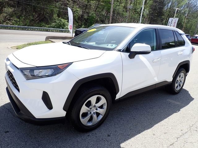 Certified 2022 Toyota RAV4 LE w/ Carpet Mat Package (TMS) FWD image 10