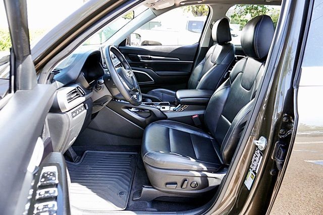 Used 2021 Kia Telluride S FWD image 14