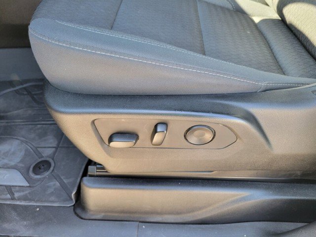 Used 2023 Chevrolet Suburban LS w/ Driver Alert Package image 25