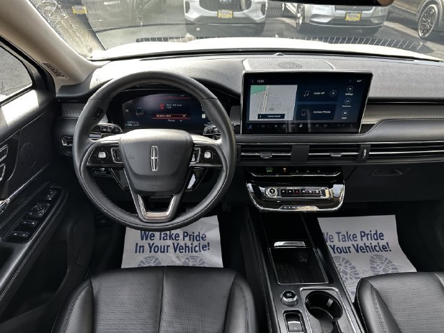 Certified 2023 Lincoln Corsair AWD w/ Equipment Group 101A image 13