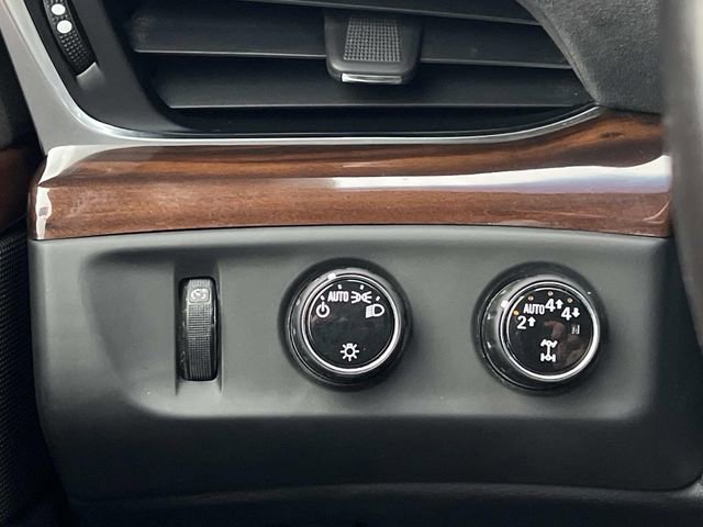 Used 2018 Cadillac Escalade ESV Premium Luxury image 32