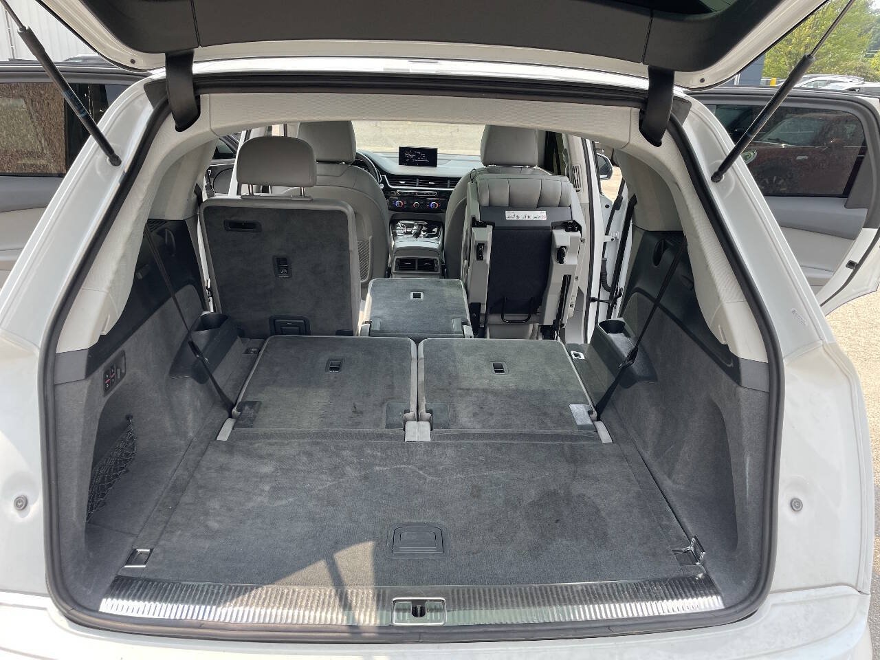 Used 2019 Audi Q7 3.0T Premium Plus AWD/4WD image 44