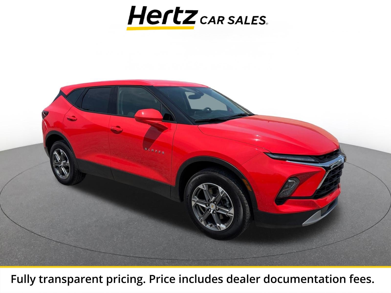 Used 2025 Chevrolet Blazer LT FWD image 1