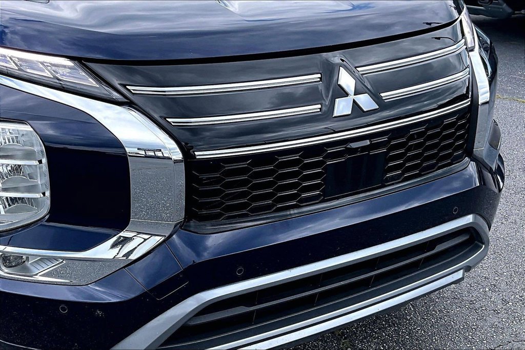 Used 2025 Mitsubishi Outlander SEL FWD image 33