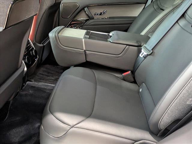 New 2026 Land Rover Range Rover SV image 17