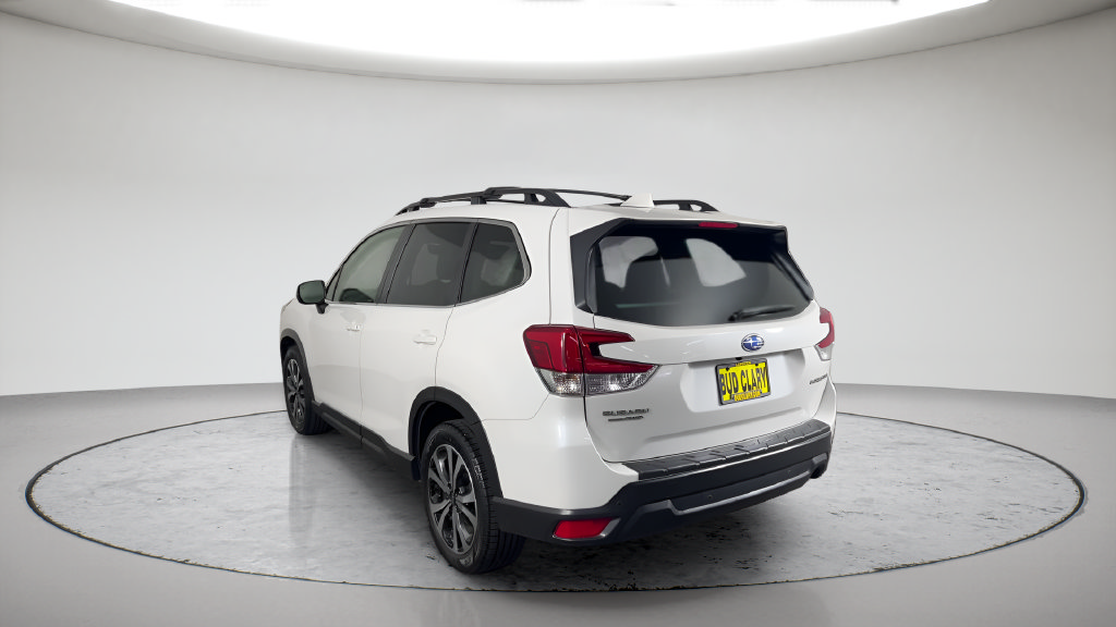 Used 2022 Subaru Forester Limited w/ Popular Package #2 AWD/4WD image 10