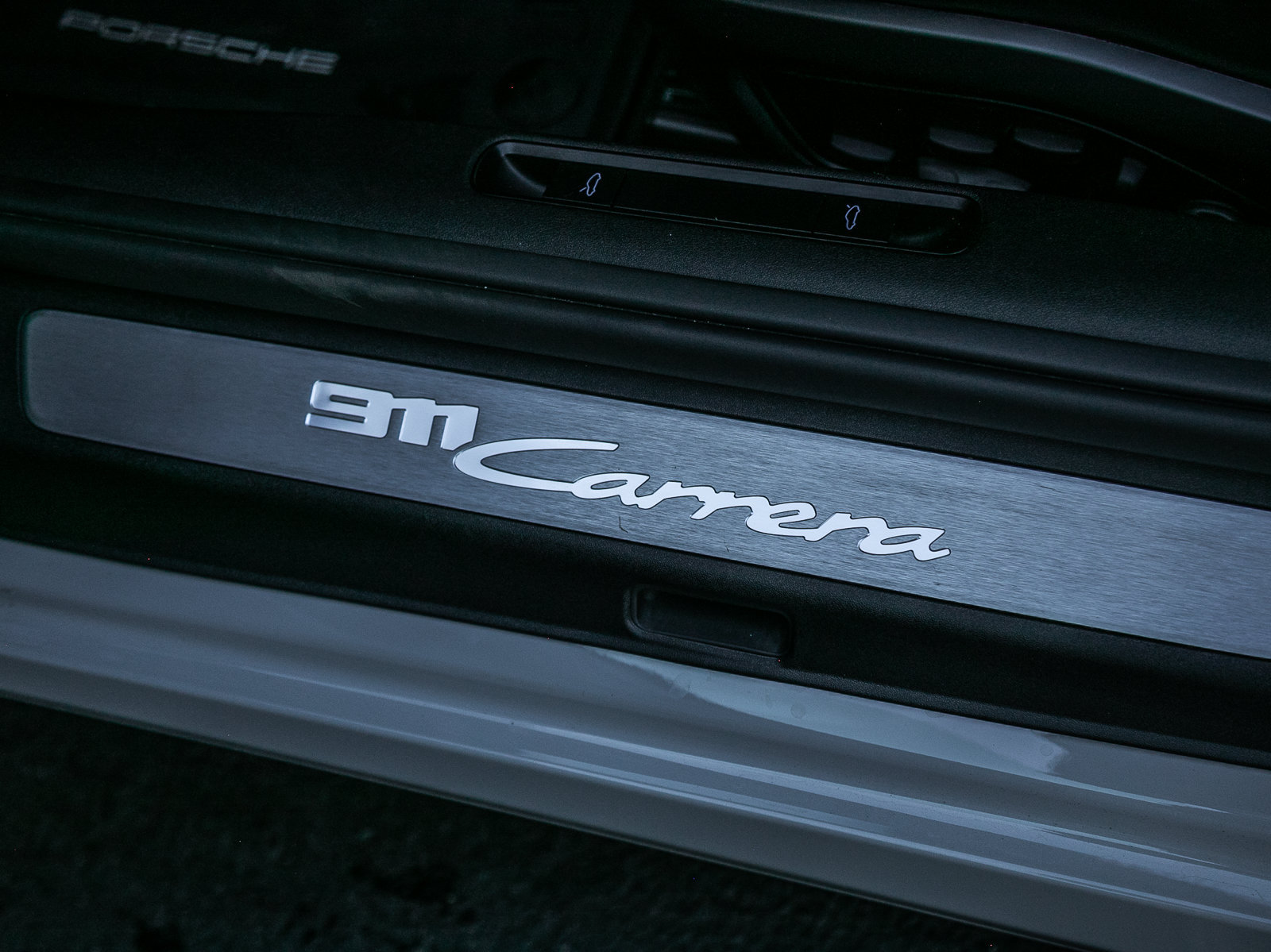 Certified 2022 Porsche 911 Carrera RWD image 16