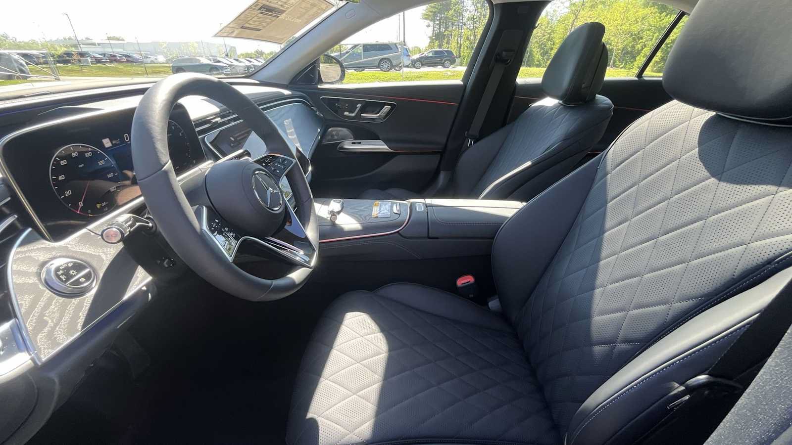 New 2026 Mercedes-Benz E 350 4MATIC Sedan image 14