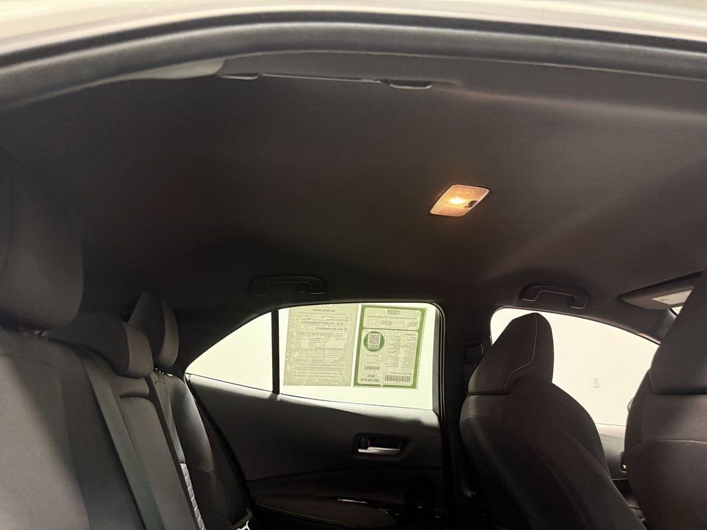 Used 2021 Toyota Corolla SE image 69