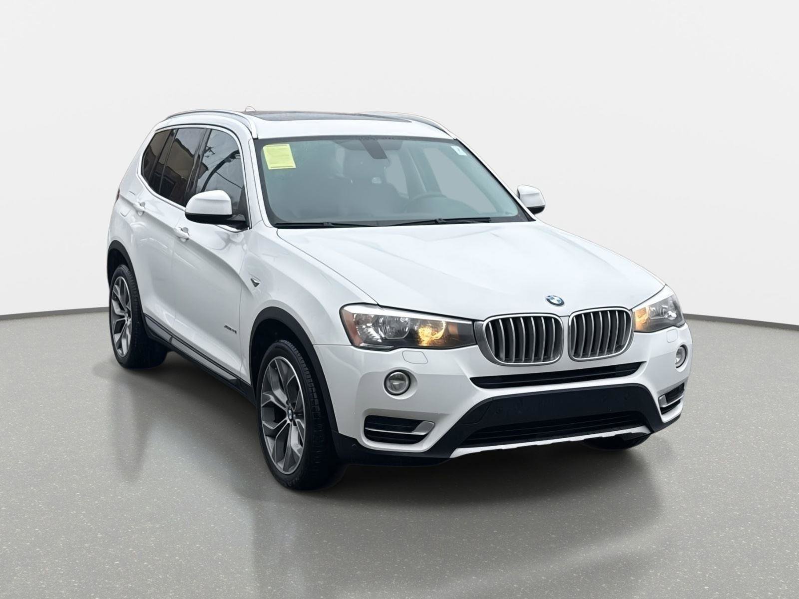 Used 2015 BMW X3 xDrive28i image 3