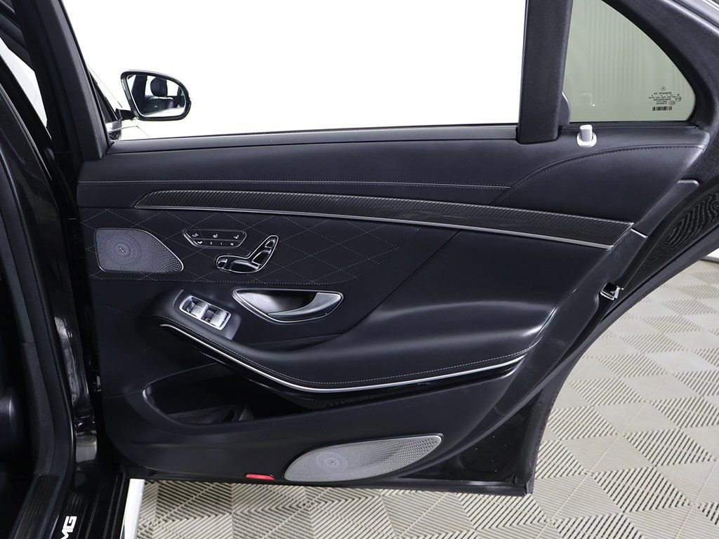 Used 2020 Mercedes-Benz S 63 AMG 4MATIC Sedan image 32