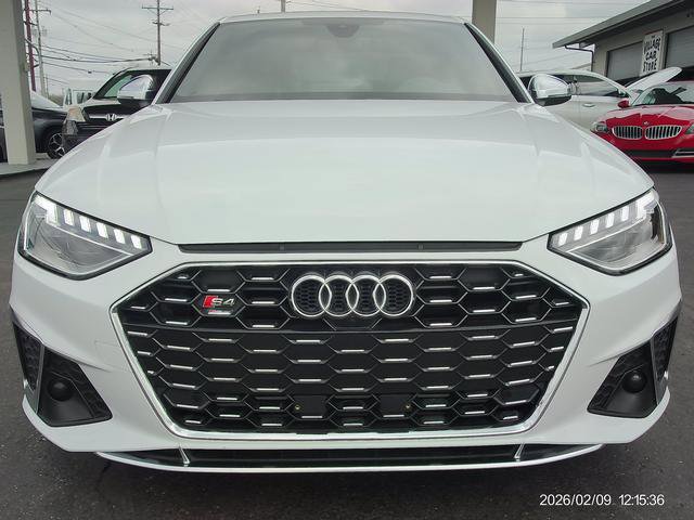 Used 2020 Audi S4 Premium Plus w/ Premium Plus Package image 2