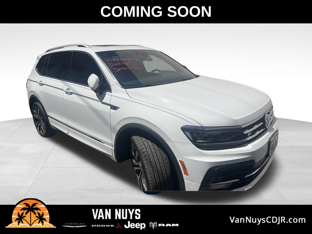 Used 2020 Volkswagen Tiguan SEL Premium R-Line w/ 3rd Row Seat Package AWD/4WD image 1