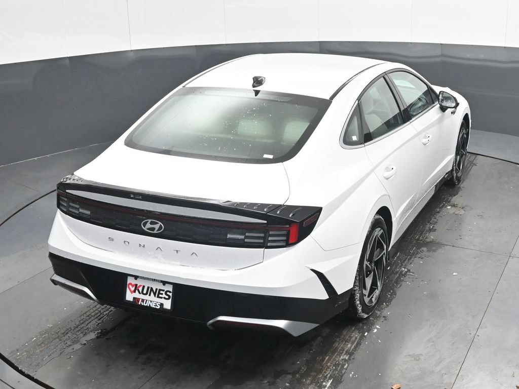 New 2026 Hyundai Sonata SEL FWD image 34