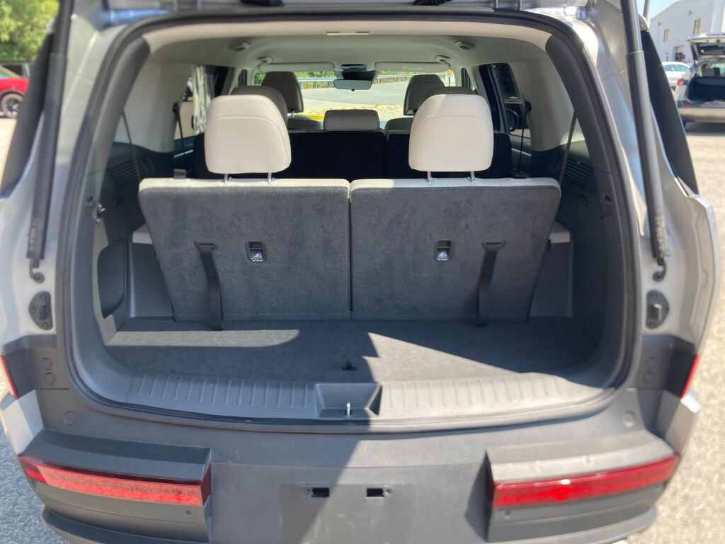 Used 2024 Hyundai Santa Fe SEL FWD image 22