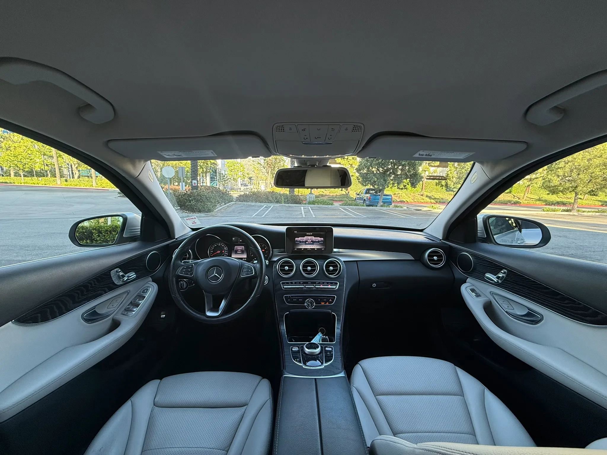 Used 2017 Mercedes-Benz C 300 Sedan image 21