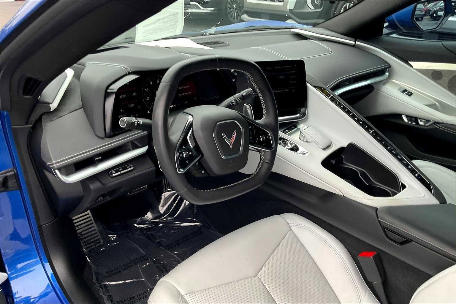 Used 2021 Chevrolet Corvette 2LT w/ Battery Protection Package image 14