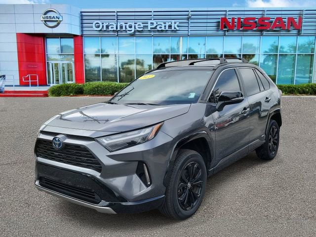 Used 2022 Toyota RAV4 XSE image 4