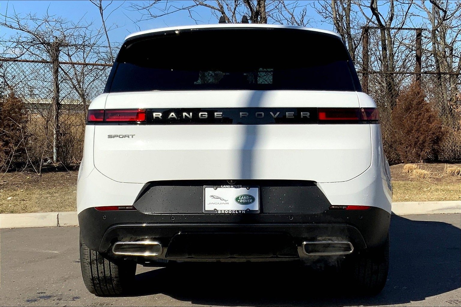New 2025 Land Rover Range Rover Sport image 4