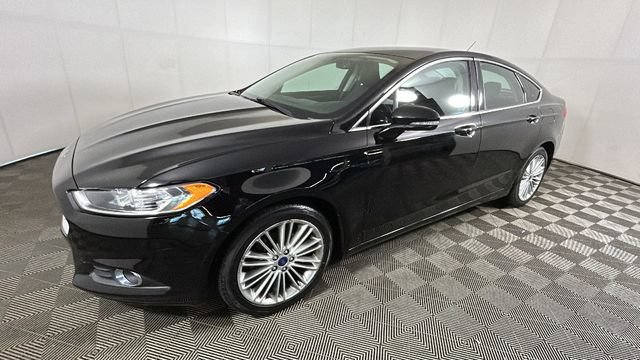 Used 2016 Ford Fusion SE w/ Equipment Group 202A AWD/4WD image 6