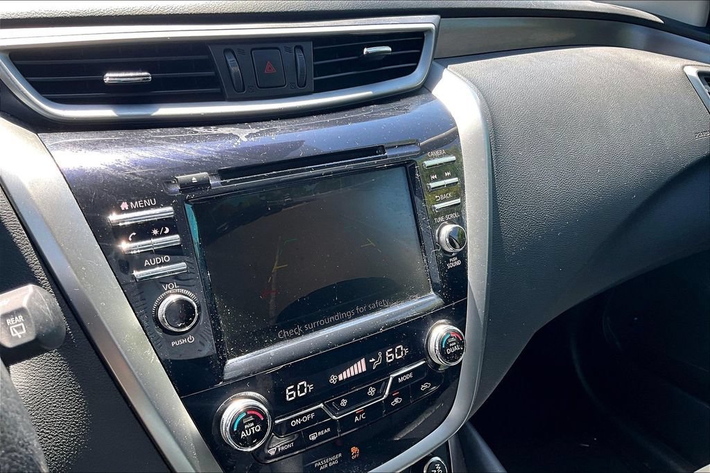 Used 2023 Nissan Murano SV AWD/4WD image 14