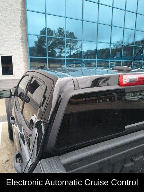 Used 2023 Chevrolet Colorado Trail Boss w/ Technology Package image 19