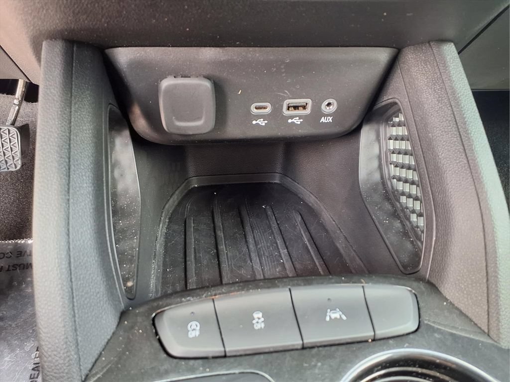 Certified 2023 Chevrolet TrailBlazer LT FWD image 24