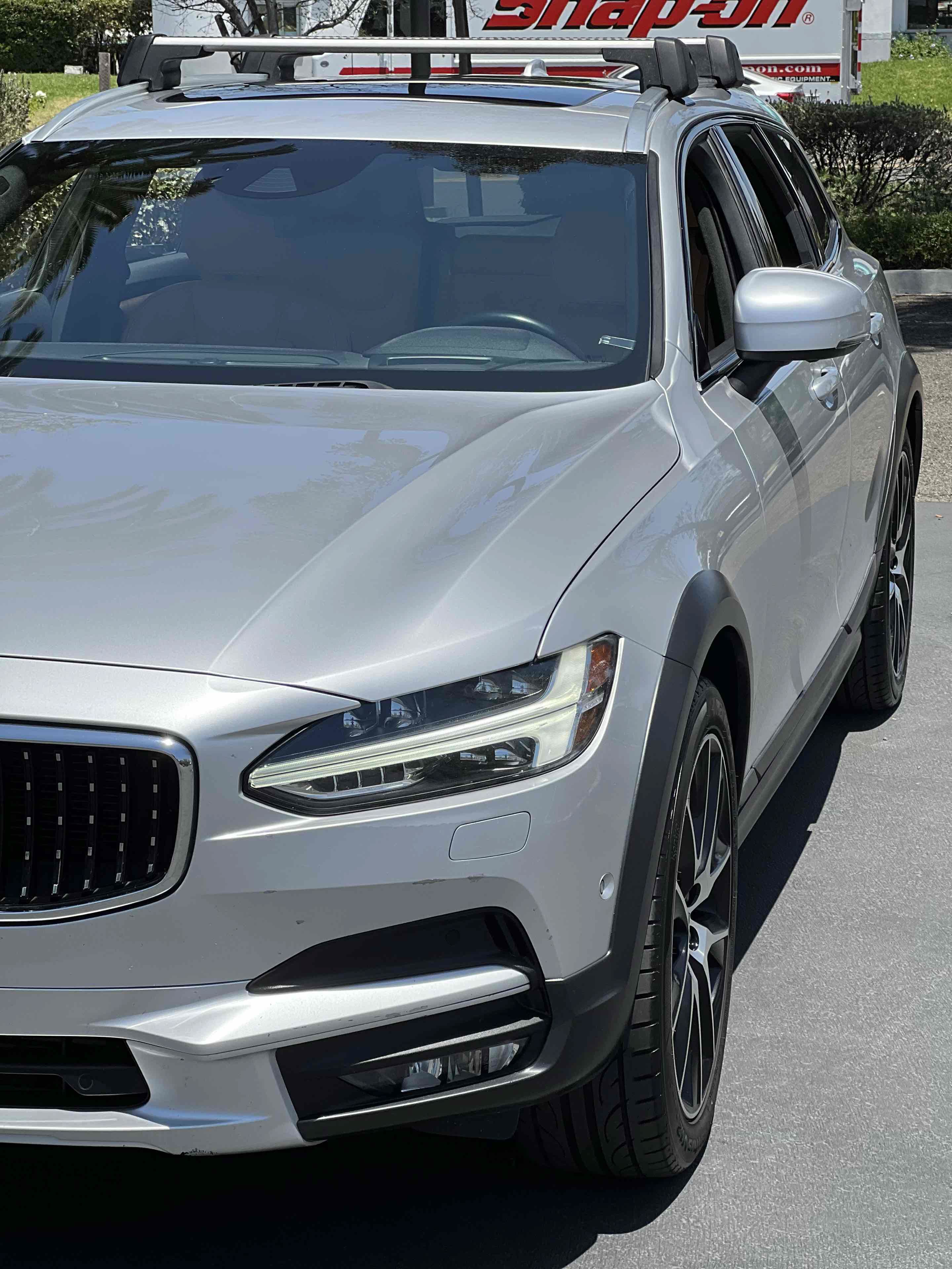 Used 2020 Volvo V90 T6 Cross Country AWD/4WD image 53