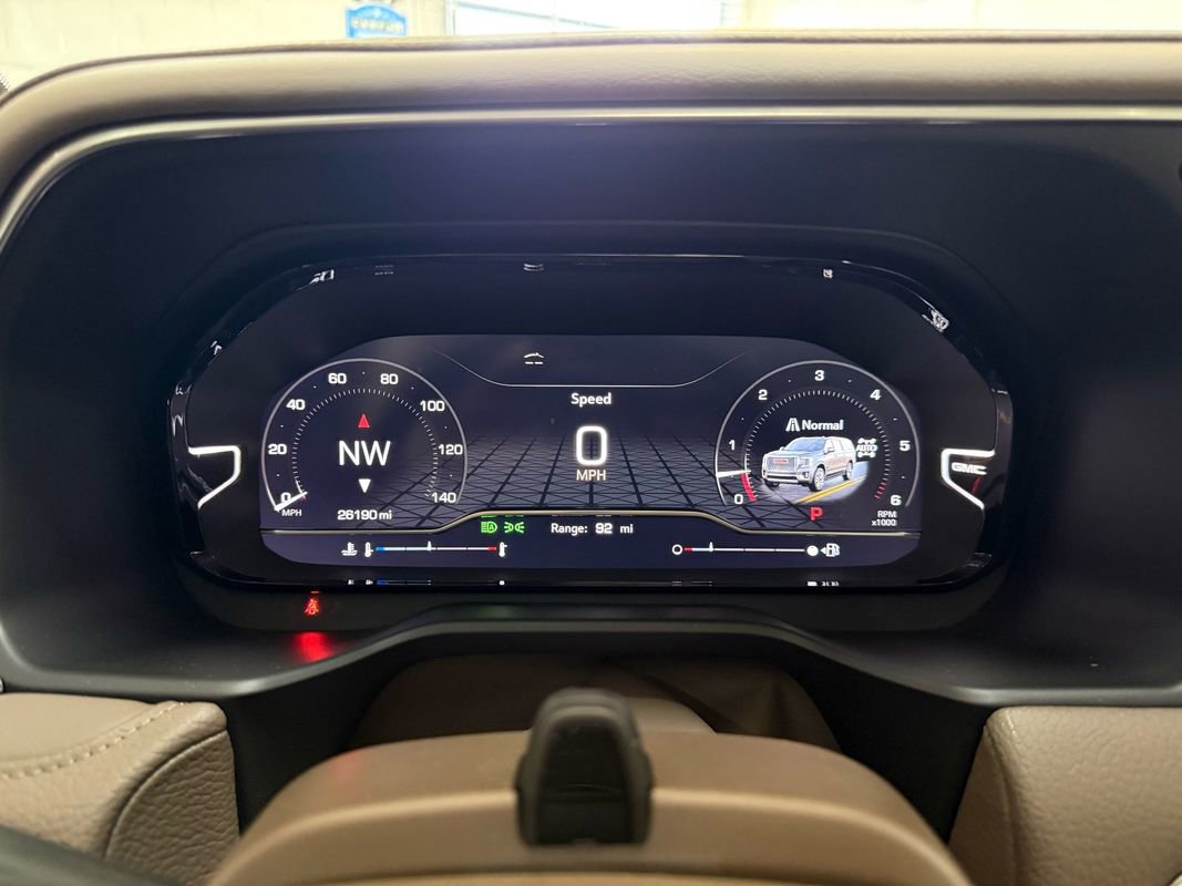 Used 2024 GMC Yukon XL Denali w/ Advanced Technology Package image 34