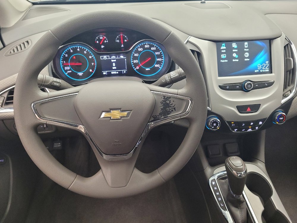 Used 2017 Chevrolet Cruze LS image 22