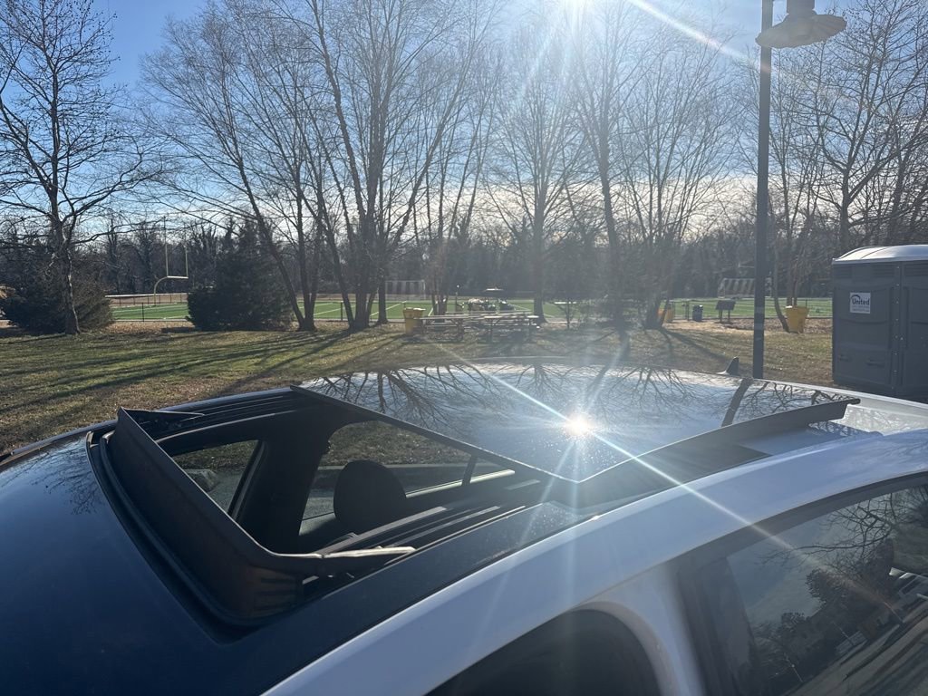 Used 2019 Volkswagen GTI SE image 11