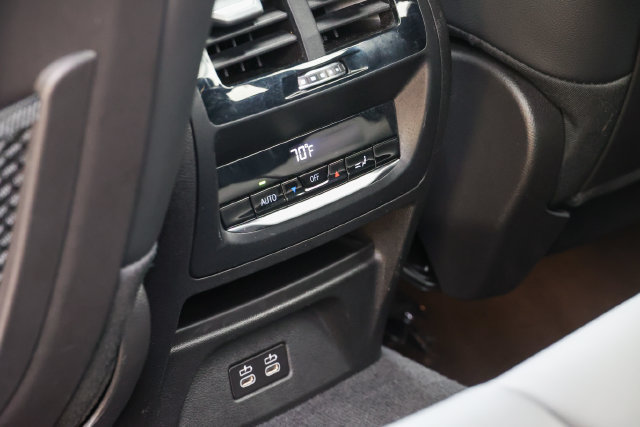 Used 2023 BMW X3 xDrive30i w/ M Sport Package AWD/4WD image 27