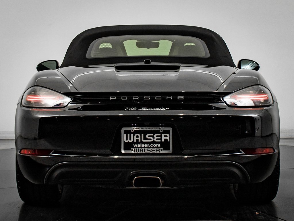 Certified 2018 Porsche 718 Boxster image 7