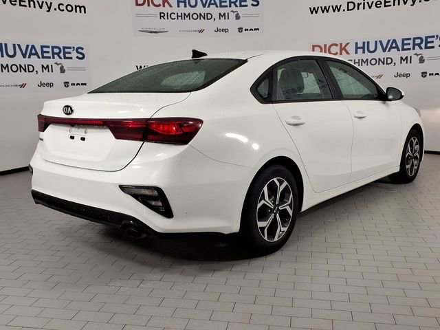 Used 2021 Kia Forte LXS FWD image 4