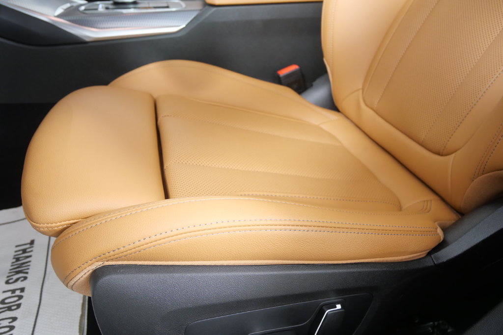 Used 2026 BMW M340i RWD image 11