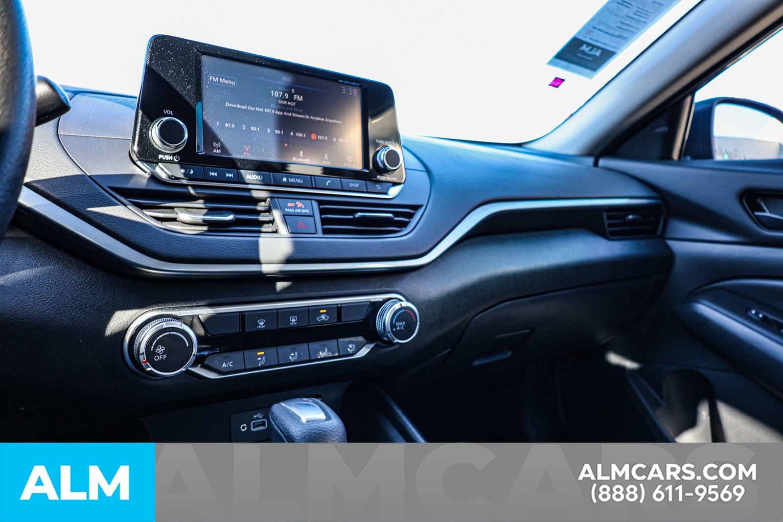 Used 2024 Nissan Altima 2.5 S image 35