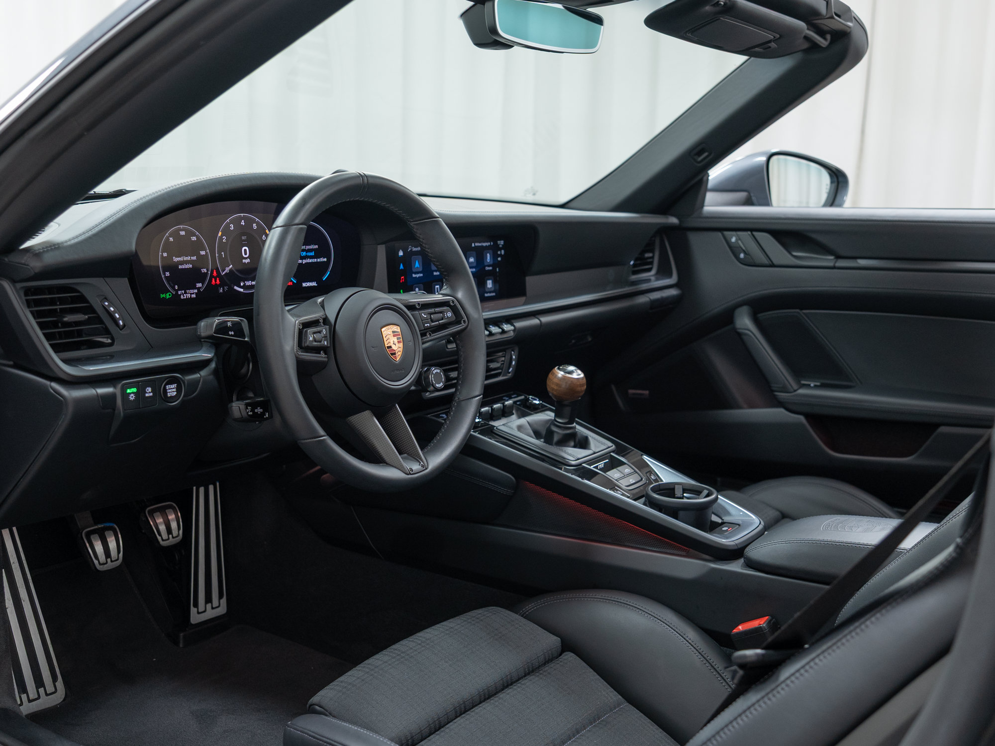 Certified 2026 Porsche 911 Carrera T RWD image 4