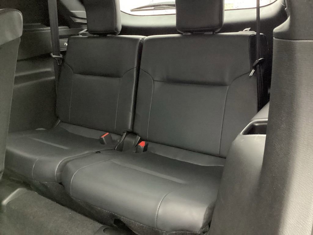 Used 2025 Mitsubishi Outlander AWD image 16